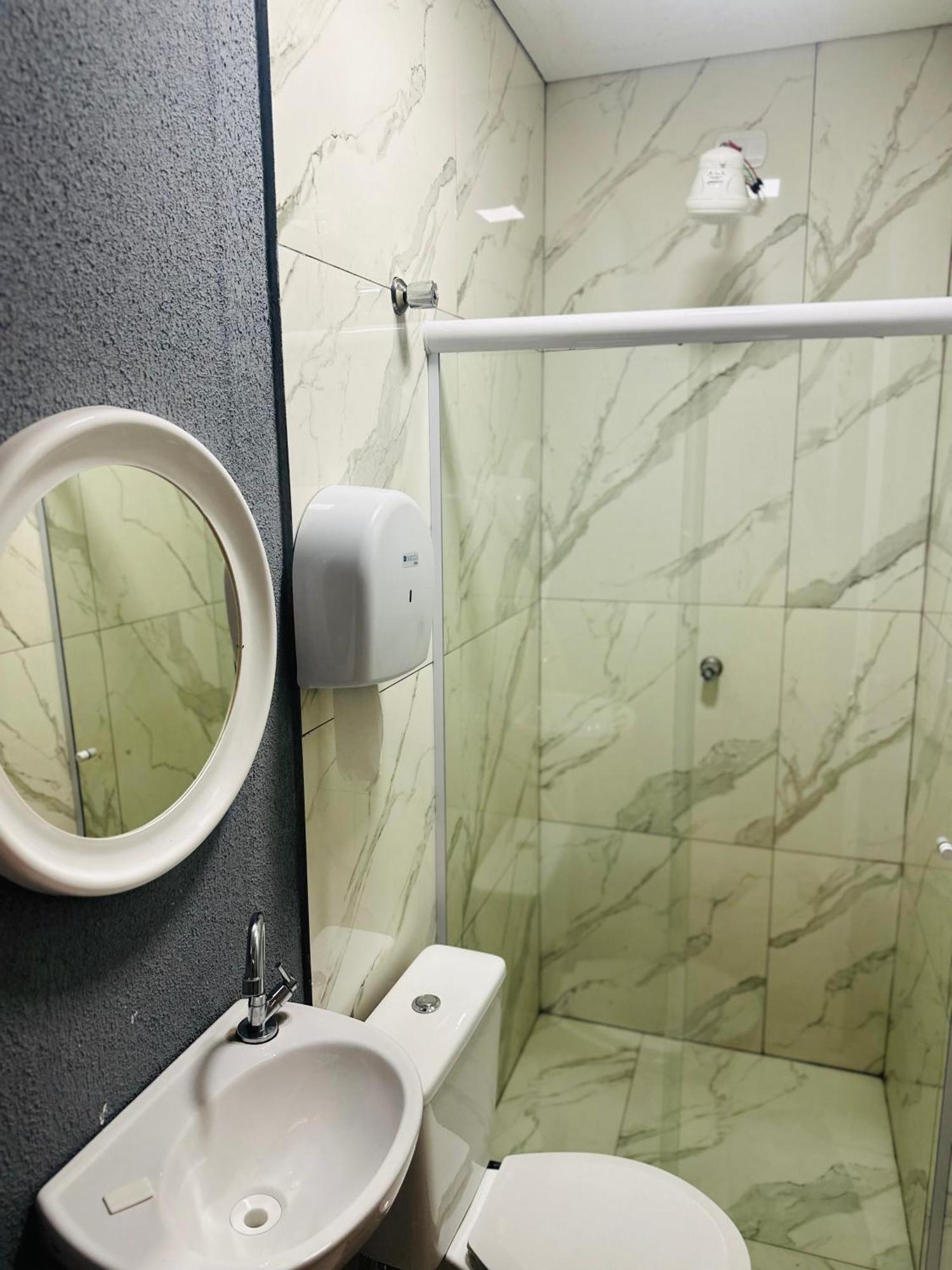 On Park Hotel E Estacionamento Traslado Guarulhos Dış mekan fotoğraf
