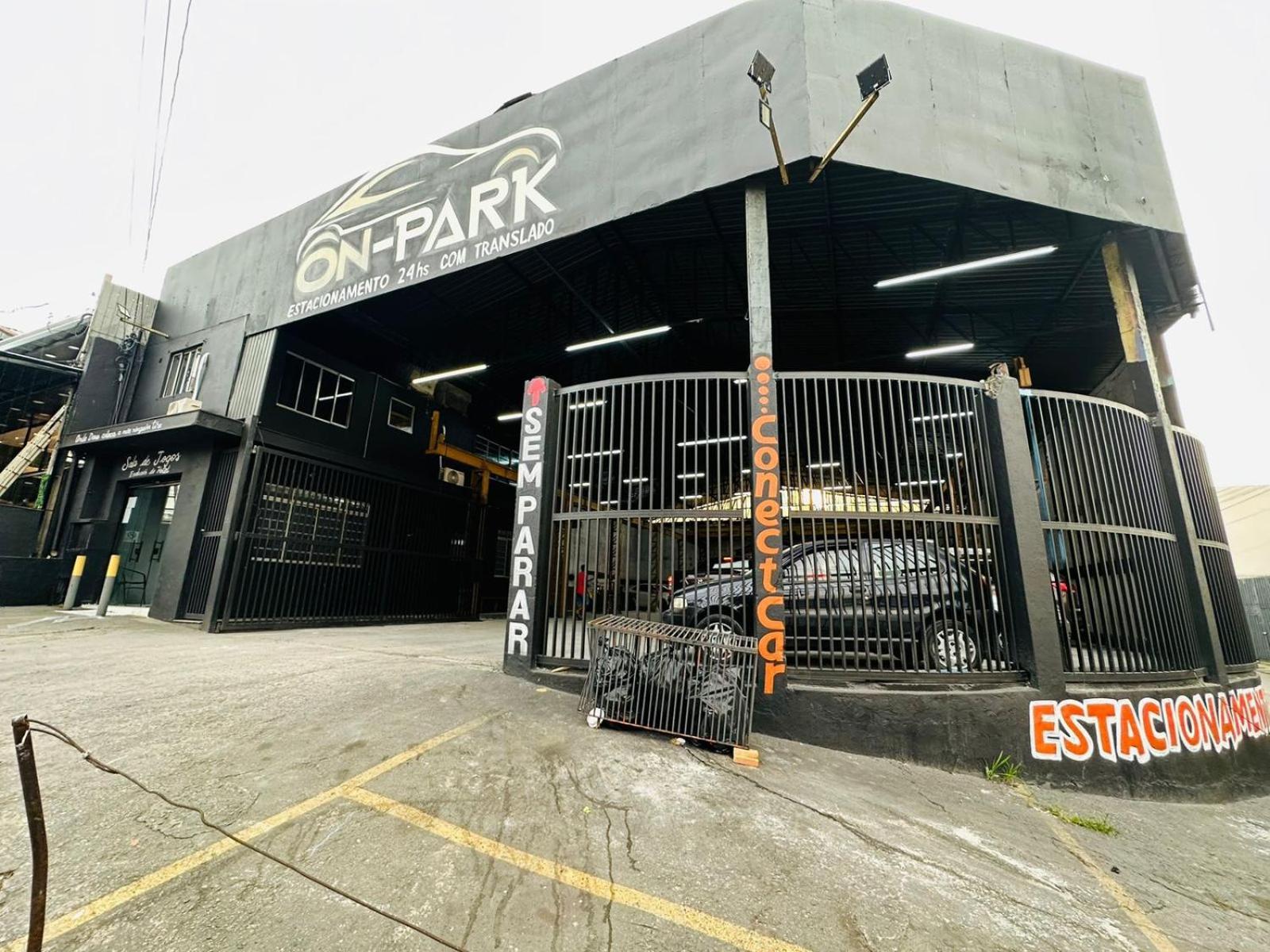 On Park Hotel E Estacionamento Traslado Guarulhos Dış mekan fotoğraf